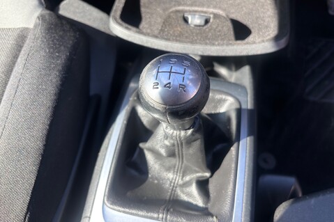 Citroen C4 Picasso HDI VTR PLUS.. 8 SERVICES.. £20 ROAD TAX.. 3 INDIVIDUAL SEATS IN THE BACK  17