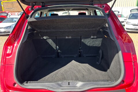 Citroen C4 Picasso HDI VTR PLUS.. 8 SERVICES.. £20 ROAD TAX.. 3 INDIVIDUAL SEATS IN THE BACK  9