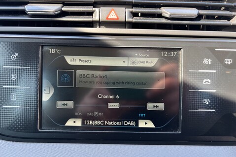 Citroen C4 Picasso HDI VTR PLUS.. 8 SERVICES.. £20 ROAD TAX.. 3 INDIVIDUAL SEATS IN THE BACK  29