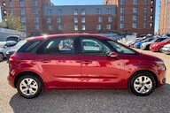 Citroen C4 Picasso HDI VTR PLUS.. 8 SERVICES.. £20 ROAD TAX.. 3 INDIVIDUAL SEATS IN THE BACK  6