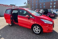 Ford B-Max ZETEC NAVIGATOR.. 1 PREVIOUS KEEPER.. 9 SERVICES.. STUNNING COLOUR 14