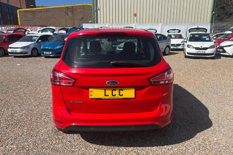 Ford B-Max ZETEC NAVIGATOR.. 1 PREVIOUS KEEPER.. 9 SERVICES.. STUNNING COLOUR 8