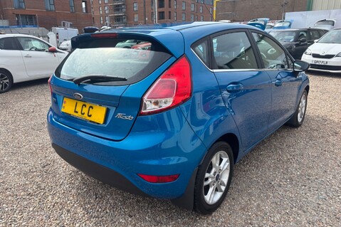 Ford Fiesta ZETEC.. AUTOMATIC..£35 ROAD TAX.. 9 SERVICES.. 1 PREVIOUS KEEPER.. AIR CON. 12