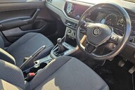 Volkswagen Polo SE EVO.. 6 SERVICES.. 1 PREVIOUS OWNER.. STUNNING COLOUR 24