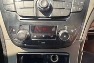 Vauxhall Insignia EXCLUSIV CDTI ECOFLEX S/S.. 13 SERVICES INCLUDING CAMBELT CHANGE AT 75K..  19