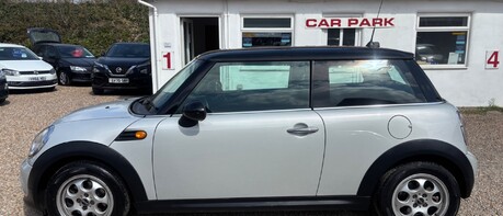 Mini Hatch 1.6 COOPER.. GREAT HISTORY.. S/START..6 SPEED G/BOX 1