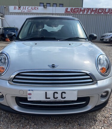Mini Hatch 1.6 COOPER.. GREAT HISTORY.. S/START..6 SPEED G/BOX 3