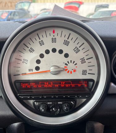 Mini Hatch 1.6 COOPER.. GREAT HISTORY.. S/START..6 SPEED G/BOX 3