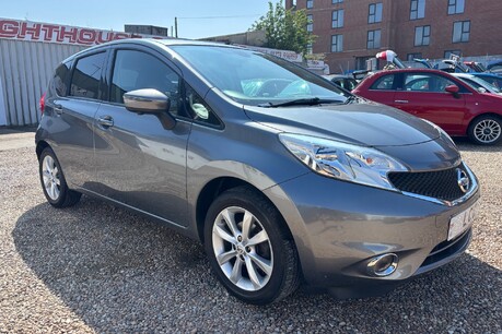 Nissan Note TEKNA DIG-S..AUTOMATIC..1 PREVIOUS KEEPER..£35 ROAD TAX..LOOK ONLY 8K MILES