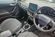 Ford Fiesta TITANIUM.. (NEW SHAPE) 1 PREVIOUS OWNER.5 MAIN DEALER SERVICES.APPLE PLAY. 12