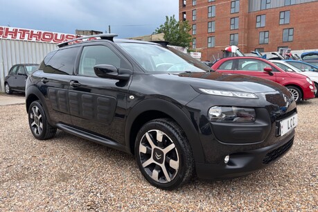 Citroen C4 Cactus BLUEHDI FLAIR..ONLY 45000 MILES.. 9 SERVICES