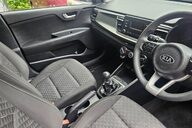 Kia Rio 1.. ONLY 1 OWNER FROM NEW.. 7 MAIN DEALER SERVICES 6