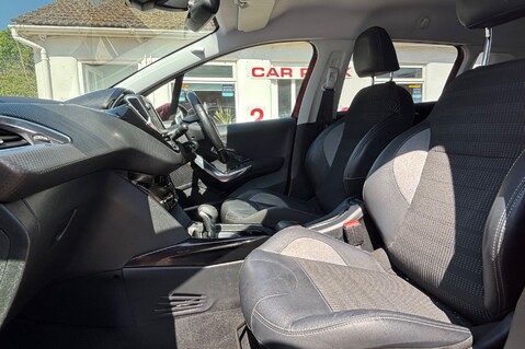 Peugeot 2008 PURETECH S/S ALLURE..AUTOMATIC.. 5 SERVICES.. 1 PREVIOUS KEEPER 19