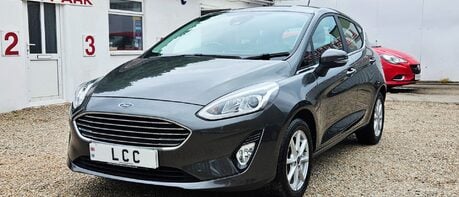 Ford Fiesta 1.0T ZETEC 5 Door.. 5 SERVICES..1PREVIOUS KEEPER..65 MPG..CLIMATE CONTROL.. 1