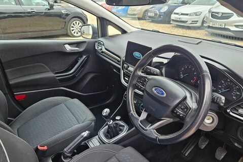 Ford Fiesta 1.0T ZETEC 5 Door.. 5 SERVICES..1PREVIOUS KEEPER..65 MPG..CLIMATE CONTROL.. 15