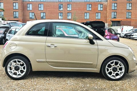 Fiat 500 1.2 LOUNGE.. 6 SERVICES.. LOOK JUST 42000 MILES..£35 TAX..AIR CON.. 7