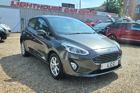 Ford Fiesta ZETEC  SERVICE HISTORY.. LOW INSURANCE..SAT NAV..DAB..