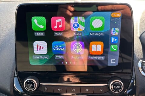Ford Ecosport ST-LINE.. 5 SERVICES.. STUNNING COLOUR.. HALF LEATHER.. BLUETOOTH 9