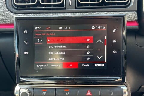 Citroen C3 PURETECH ELLE.. 6 SERVICES.. 1 PREVIOUS OWNER.. APPLE CAR PLAY/ANDROID AUTO 6