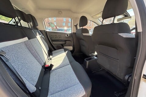 Citroen C3 PURETECH ELLE.. 6 SERVICES.. 1 PREVIOUS OWNER.. APPLE CAR PLAY/ANDROID AUTO 20