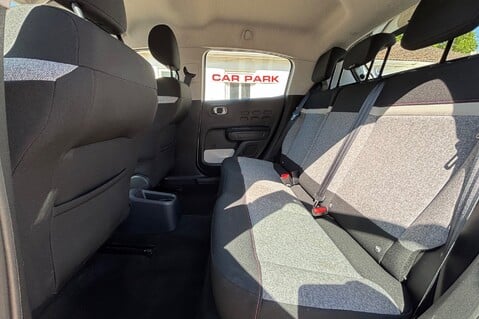 Citroen C3 PURETECH ELLE.. 6 SERVICES.. 1 PREVIOUS OWNER.. APPLE CAR PLAY/ANDROID AUTO 21