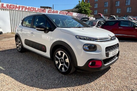 Citroen C3 PURETECH ELLE.. 6 SERVICES.. 1 PREVIOUS OWNER.. APPLE CAR PLAY/ANDROID AUTO