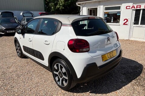 Citroen C3 PURETECH ELLE.. 6 SERVICES.. 1 PREVIOUS OWNER.. APPLE CAR PLAY/ANDROID AUTO 28