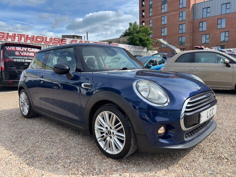 Mini Hatch COOPER.. SERVICE HISTORY.. £20 ROAD TAX