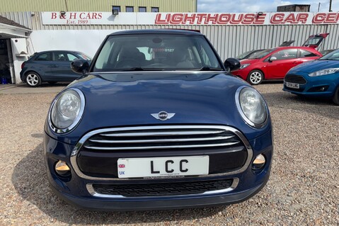 Mini Hatch COOPER.. SERVICE HISTORY.. £20 ROAD TAX 2