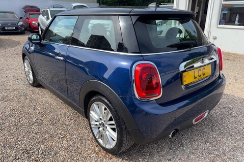 Mini Hatch COOPER.. SERVICE HISTORY.. £20 ROAD TAX 6