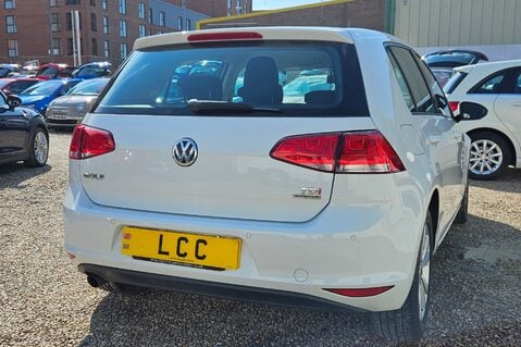 Volkswagen Golf SE TDI BLUEMOTION TECHNOLOGY..11SERVICES..£20 ROAD TAX.. 1 PREVIOUS OWNER.. 10