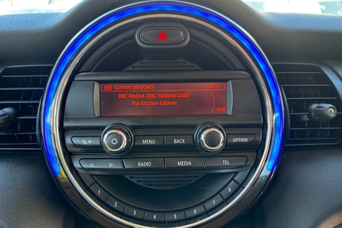 Mini Hatch COOPER.. SERVICE HISTORY.. ONLY ONE OWNER FROM NEW 7