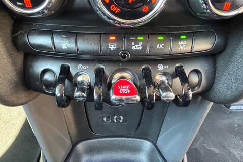 Mini Hatch COOPER.. SERVICE HISTORY.. ONLY ONE OWNER FROM NEW 11