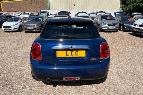 Mini Hatch COOPER.. SERVICE HISTORY.. ONLY ONE OWNER FROM NEW 16