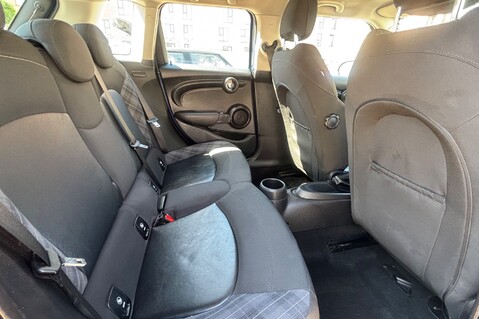 Mini Hatch COOPER.. SERVICE HISTORY.. ONLY ONE OWNER FROM NEW 19