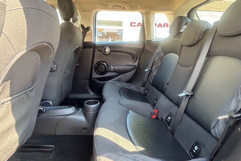 Mini Hatch COOPER.. SERVICE HISTORY.. ONLY ONE OWNER FROM NEW 22