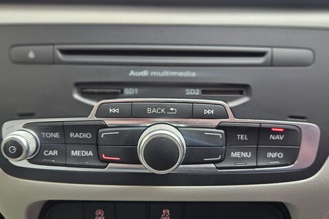 Audi Q3 1.4 TFSI SE 10 AUDI SERVICES..1 PREVIOUS OWNER.. LAST OWNER 8 YEARS.. 21