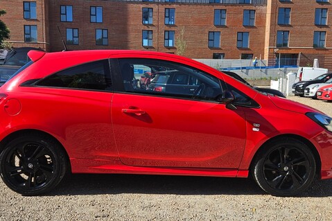 Vauxhall Corsa LIMITED EDITION.. 9 SERVICES..ALLOYS..CLIMATE CONTROL..DAB..STUNNING IN RED 12