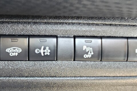 Peugeot 2008 S/S ALLURE.. ONLY ONE OWNER FROM NEW.. 5 SERVICES INCLUDING CAMBELT CHANGE  20