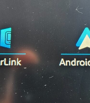 Peugeot 2008 S/S ALLURE.. ONLY ONE OWNER FROM NEW.. 5 SERVICES INCLUDING CAMBELT CHANGE  3