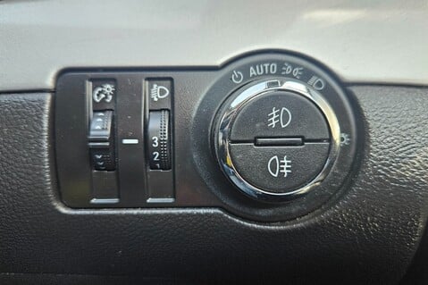 Vauxhall Mokka TECH LINE..1 PREVIOUS OWNER.. 6 SERVICES..SAT NAV.. 30