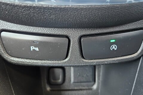 Vauxhall Mokka TECH LINE..1 PREVIOUS OWNER.. 6 SERVICES..SAT NAV.. 31
