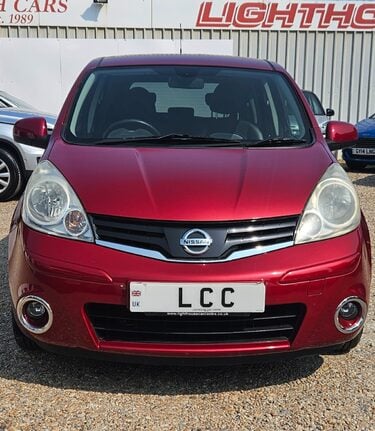 Nissan Note N-TEC PLUS.. AUTOMATIC.. 12 SERVICES.. 1 PREVIOUS OWNER.. STUNNING CAR 3