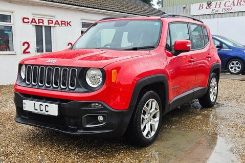 Jeep Renegade LONGITUDE.. SERVICE HISTORY.. 1 PREVIOUS KEEPER.. STUNNING EXAMPLE 3
