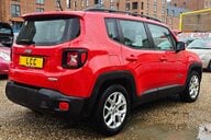 Jeep Renegade LONGITUDE.. SERVICE HISTORY.. 1 PREVIOUS KEEPER.. STUNNING EXAMPLE 10