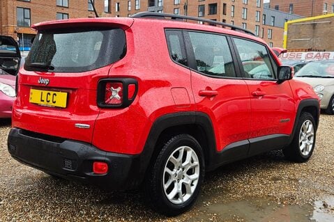 Jeep Renegade LONGITUDE.. SERVICE HISTORY.. 1 PREVIOUS KEEPER.. STUNNING EXAMPLE 10