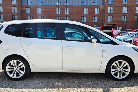 Vauxhall Zafira 1.4T SRI 7 SEATER.. 1 PREVIOUS OWNER.. 7 SERVICES.. LOOK 7 SEATS!!! 12