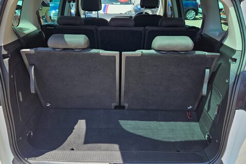 Vauxhall Zafira 1.4T SRI 7 SEATER.. 1 PREVIOUS OWNER.. 7 SERVICES.. LOOK 7 SEATS!!! 18