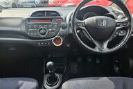 Honda Jazz I-VTEC ES PLUS..1 PREVIOUS OWNER... 9 SERVICES.. STUNNING EXAMPLE..  13
