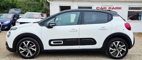 Citroen C3 PURETECH SHINE PLUS S/S..1 OWNER 3 SERVICES.APPLE CAR PLAY..NAVIGATION 1